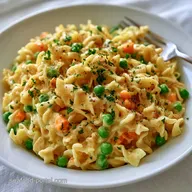 Classic Tuna Noodle Bake: Creamy and Golden