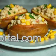 Quick & Easy Creamy Tuna and Sweet Corn Stuffed Baked Potatoes