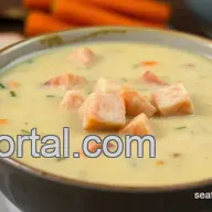 Creamy Salmon Chowder Recipe: Even Aunt Mildred Approves!
